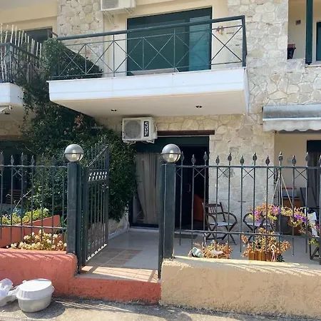 Casa de Férias Theodoras Place Kriopigi